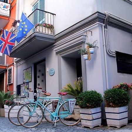 B&B Darsena Pozzuoli Eksteriør bilde