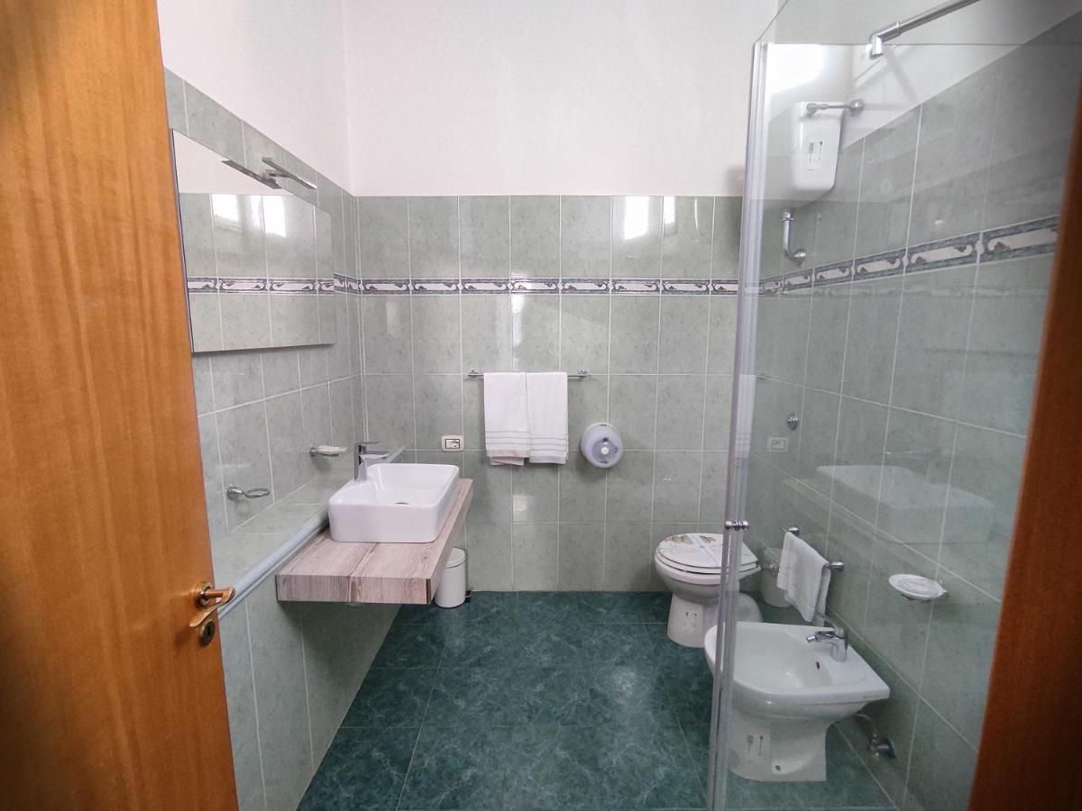 B&B Darsena Pozzuoli Eksteriør bilde