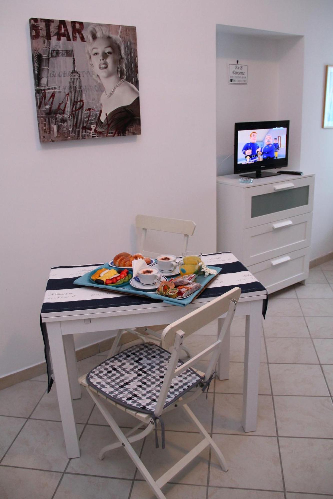 B&B Darsena Pozzuoli Eksteriør bilde