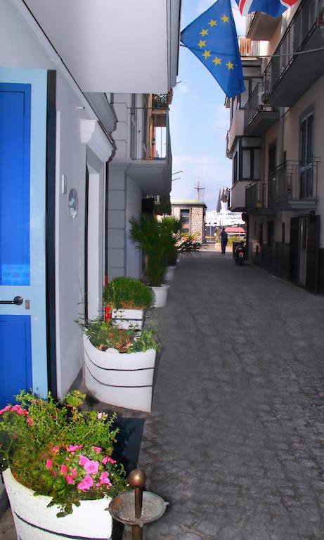 B&B Darsena Pozzuoli Eksteriør bilde